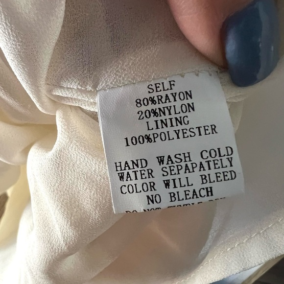 Pinch Dress with Ruffle‎ Hem - Picture 9 of 12